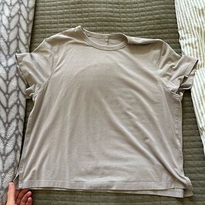Lululemon Tee